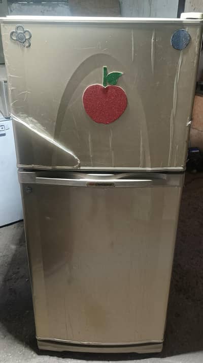 Refrigerator for sall