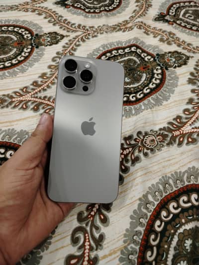 16 pro max 256GB battery health 98% super clean