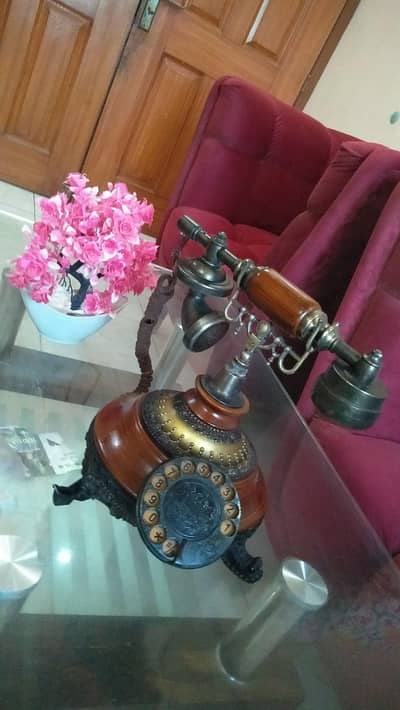 vintage antique dialer telephone
