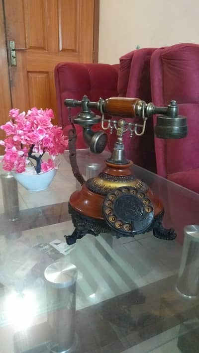 vintage dialer telephone