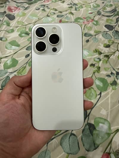 Apple iPhone 15 Pro