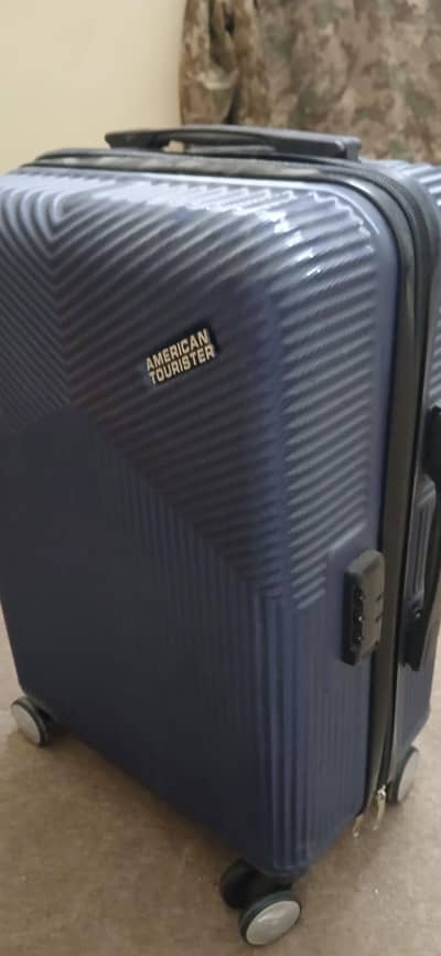 Trolley suitcase