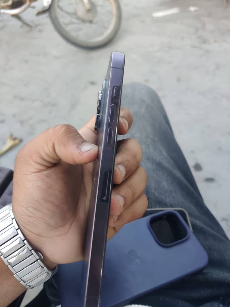Iphone 14 pro max 6