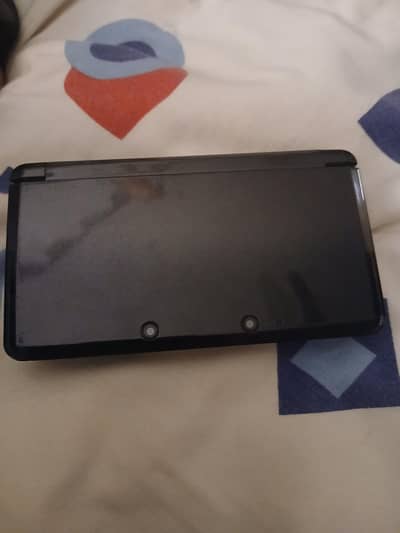 Nintendo 3DS Old Model - MINT CONDITION - Scratchless - Collector's