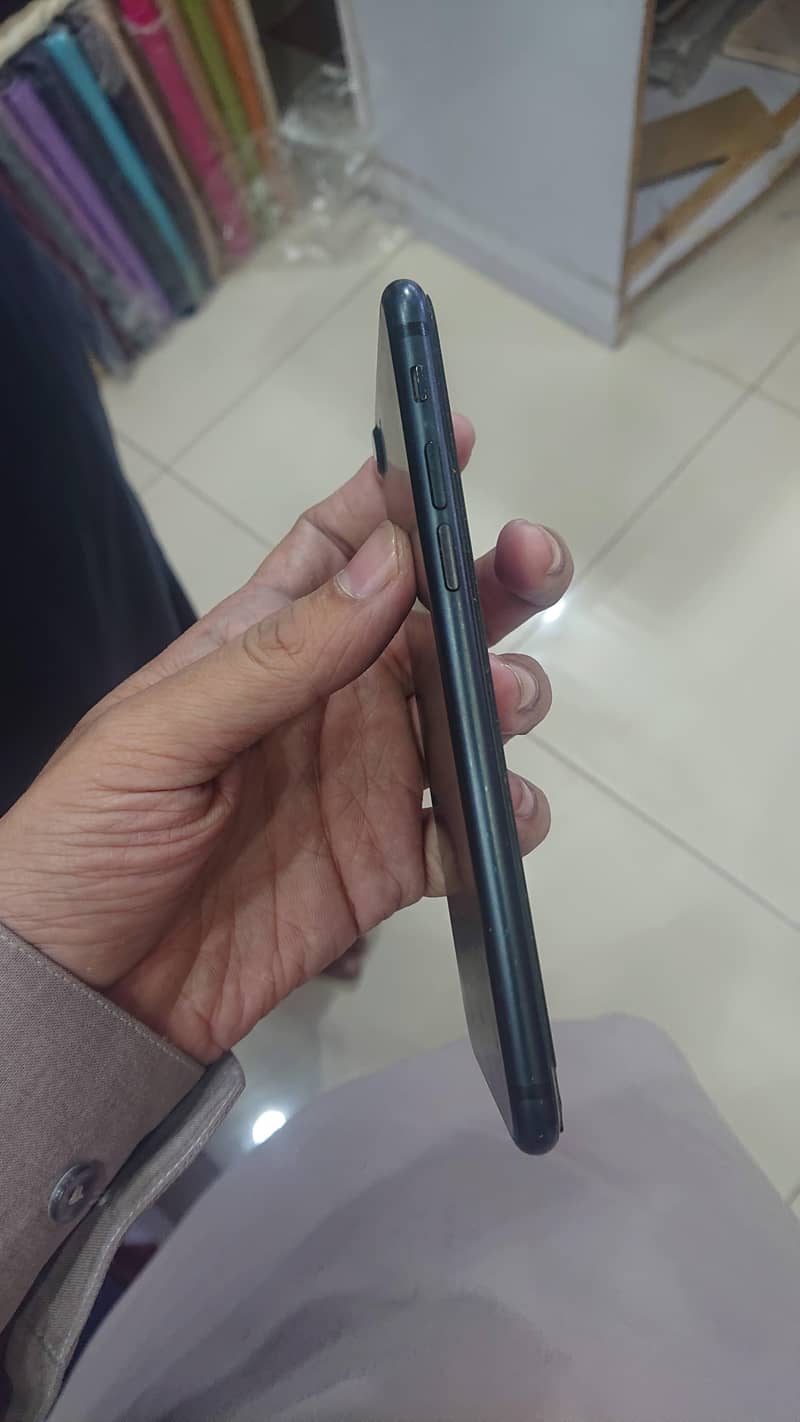 iPhone 7 2