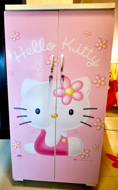 Kids Cupboard Custom-made (Hello kitty)