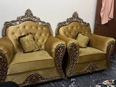 Brand New Unused Gold Velet Sofa Set (3 Seater +2 Single Seater)