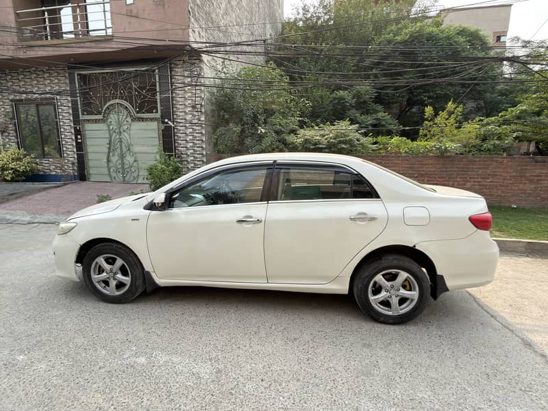 Corolla 1.3 4