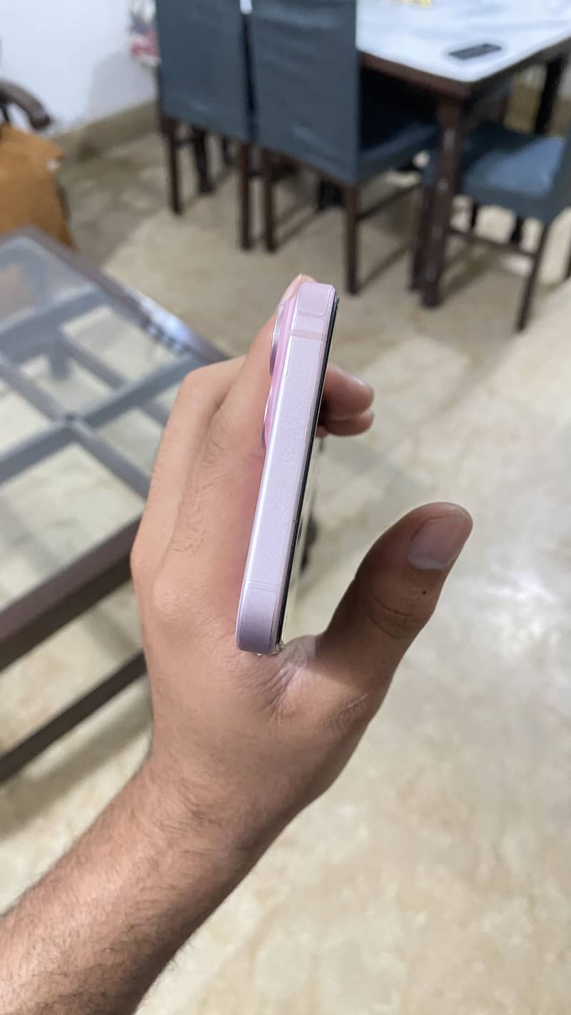 iphone 15 plus 1