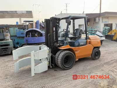 TOYOTA 7FD40 4TON DIESEL FORKLIFT. WITH ROLL CLAMP FRESH JAPAN IMORT