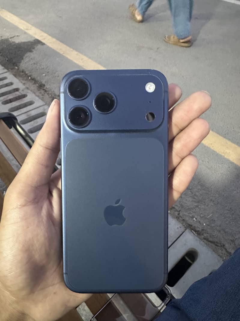 Iphone 17 pro max 0
