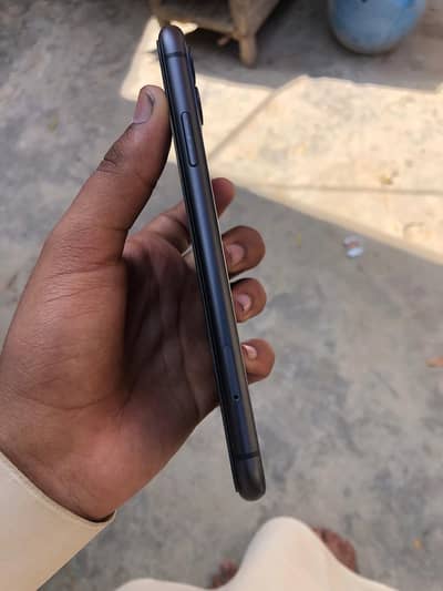 I PHONE 11