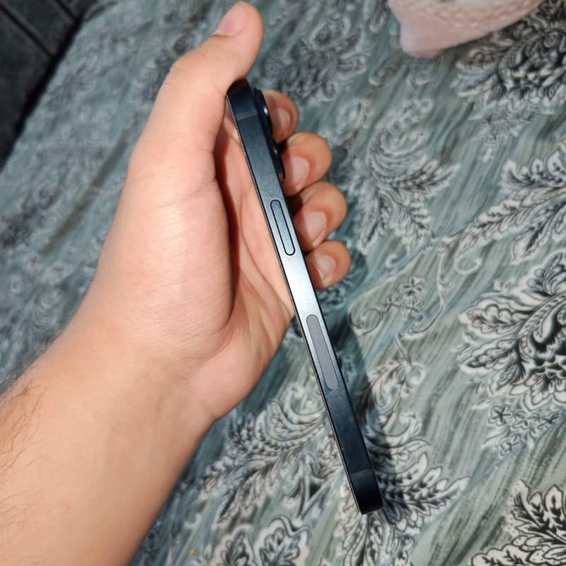 Iphone 14 2