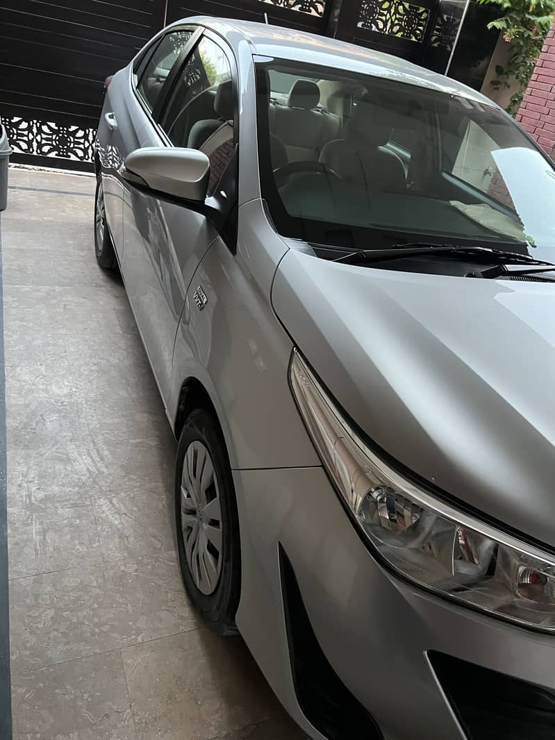 Yaris 10