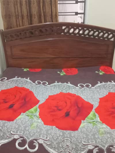 Solid wooden bed with master molti mattress