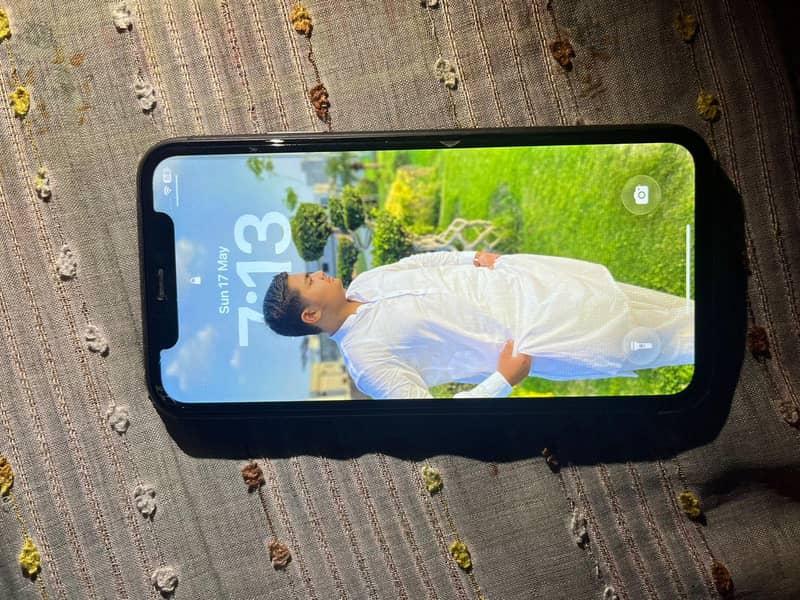iphone 11 sim lock 0