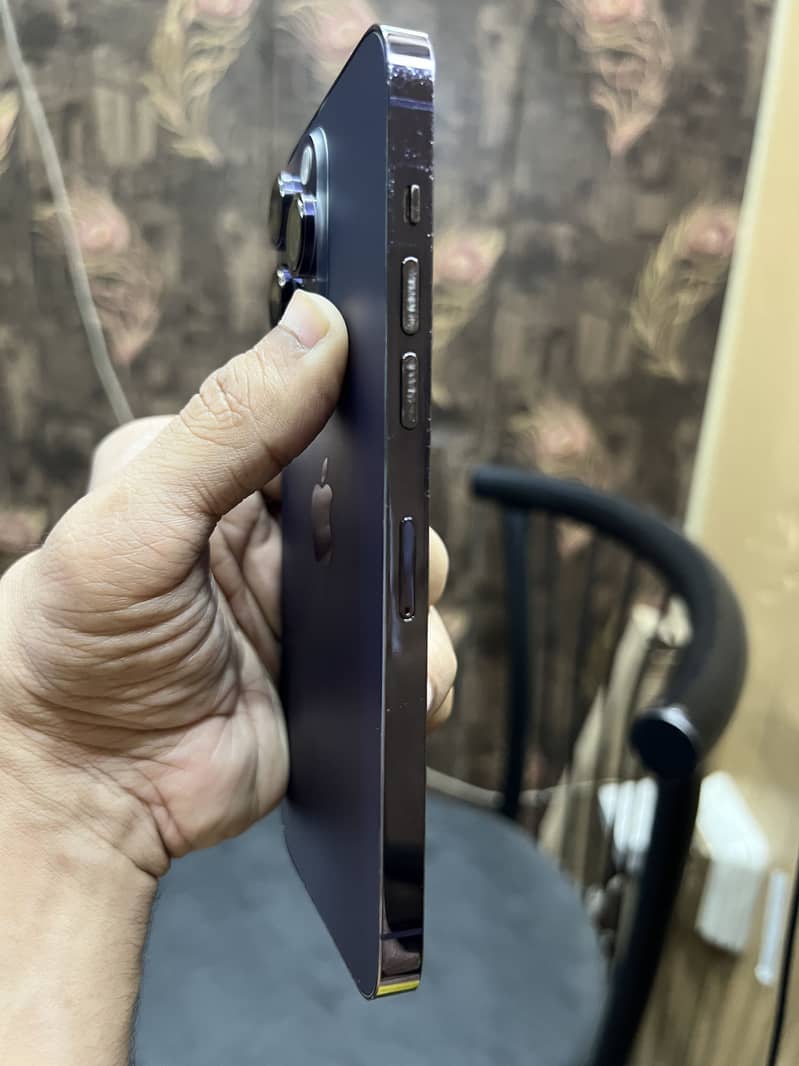 IPhone 14 Pro Max 4