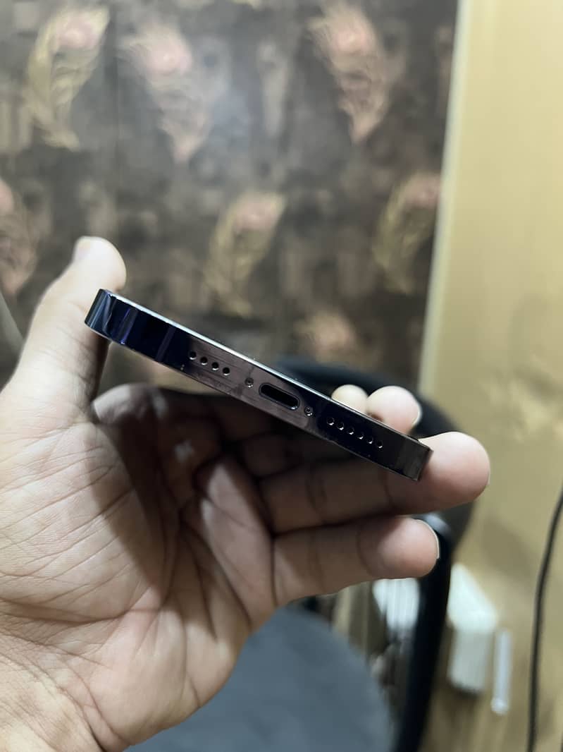 IPhone 14 Pro Max 5