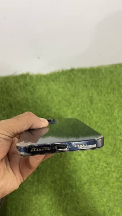 15 pro mac hk model 256