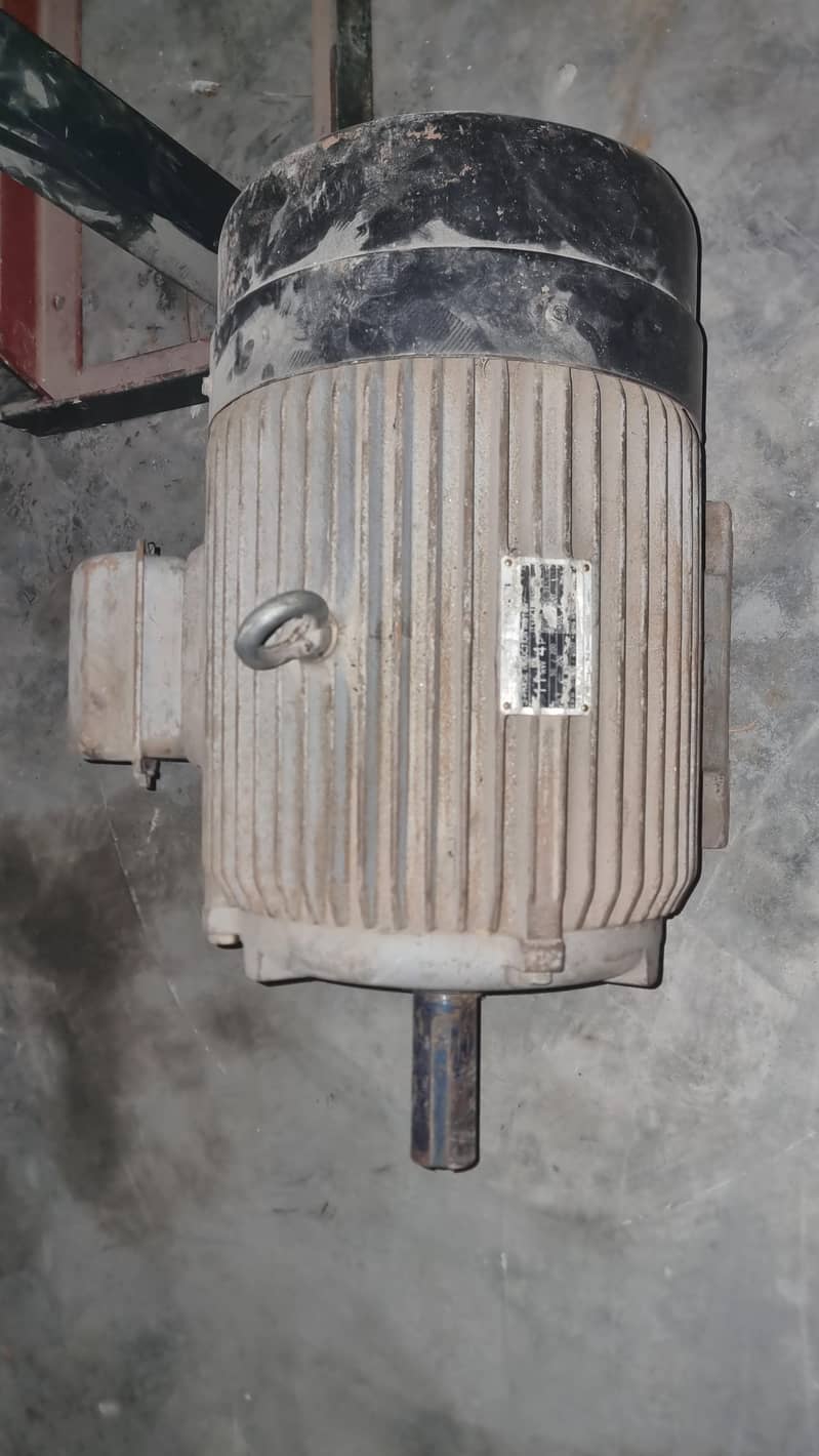 بہترین کنڈیشن میں آٹا چکی مشین برائے فروخت 7