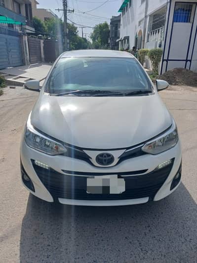 Yaris full Option 1.5 Automatic Push Start
