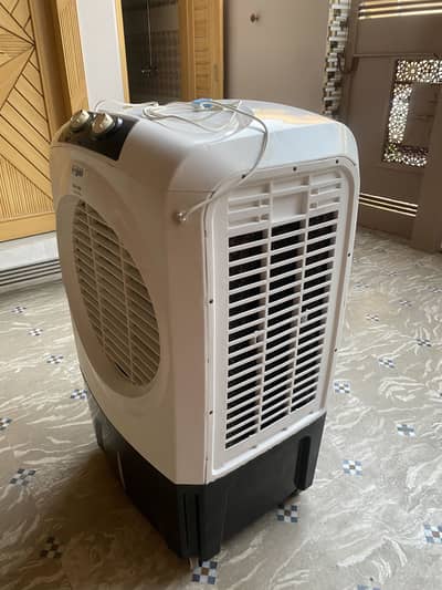 ROOM COOLER