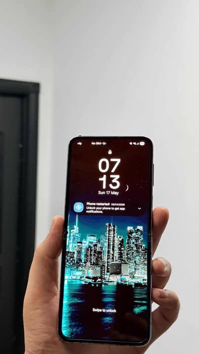 Samsung z flip 4 8/512 official PTA Approved