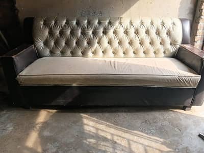 five status sofa