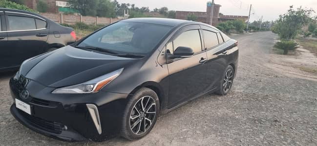 prius g pakage with sunroof 2019.24