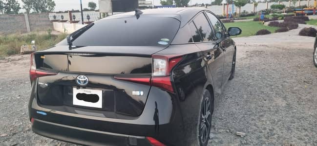 prius g pakage with sunroof 2019.24