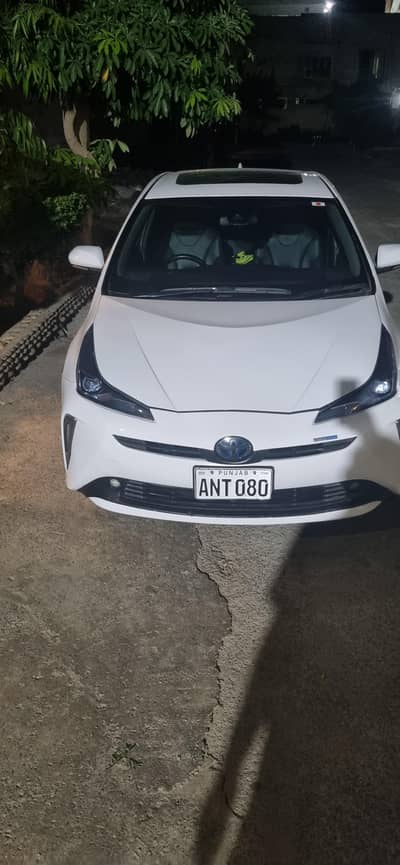 prius g pakage with sunroof 2019.24