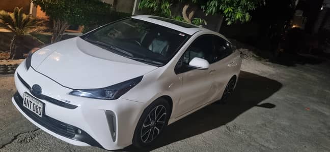 prius g pakage with sunroof 2019.24