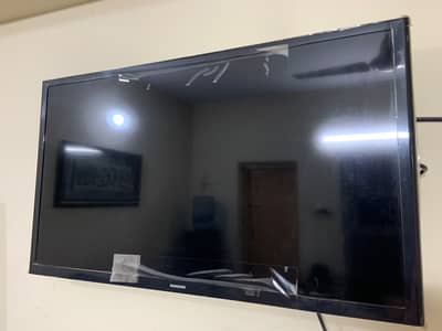 Samsung 32"LED excellent condition,
