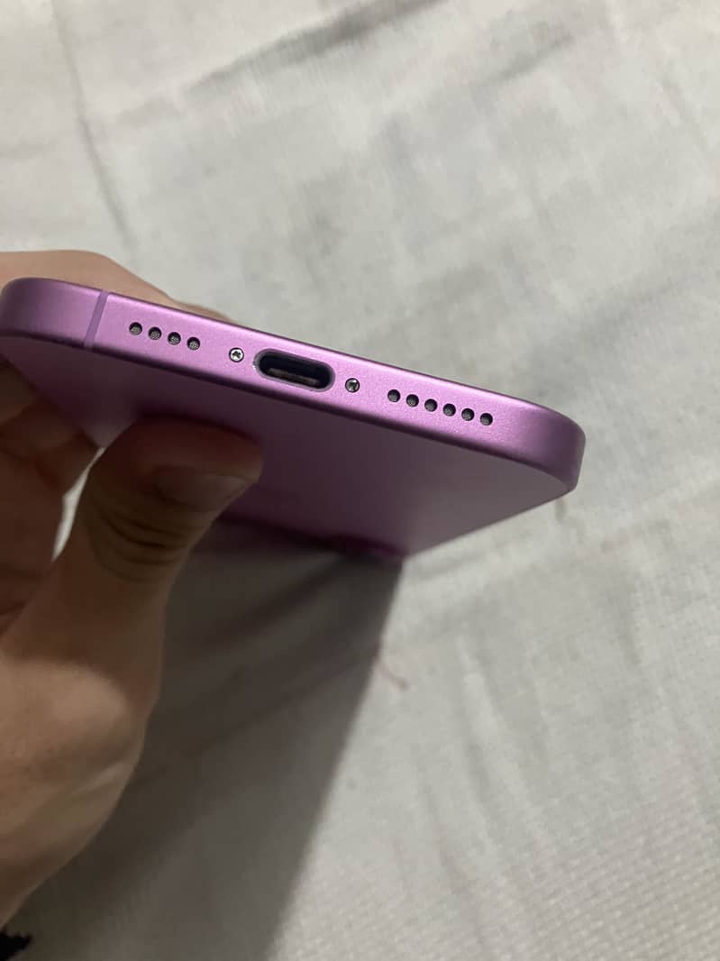 iPhone 16 plus jv 1