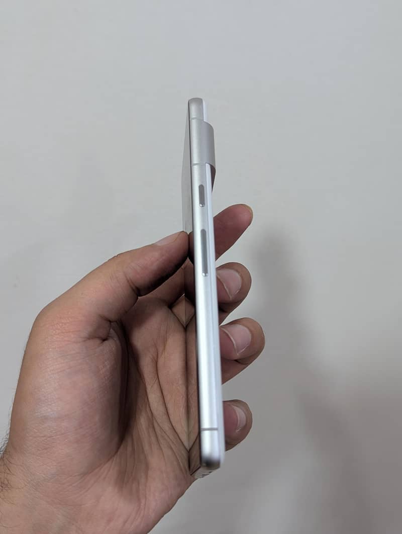 Google pixel 7 3