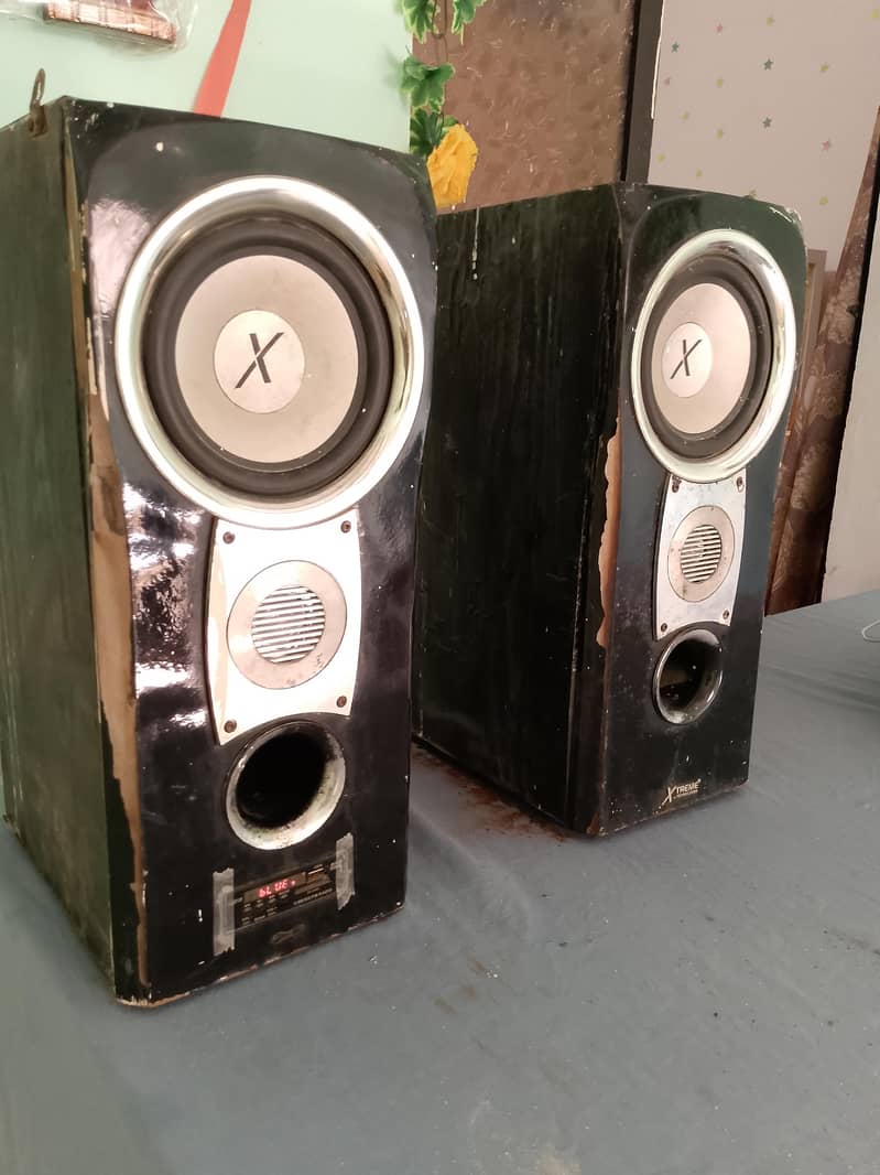 Xtrame speaker 1