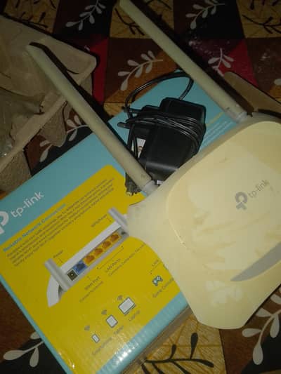 TP Link Router for sale