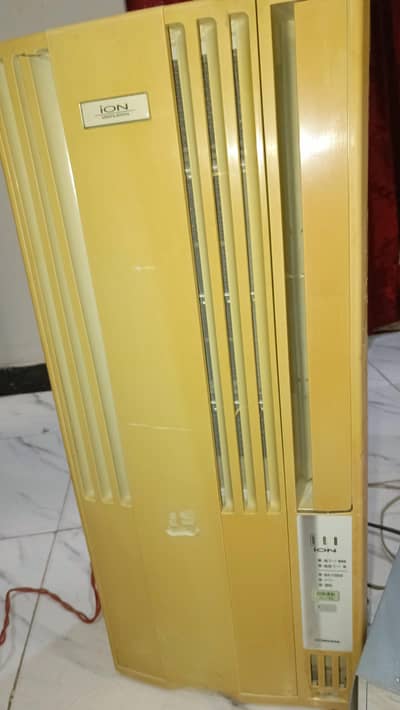 Corona Japanese Portable AC