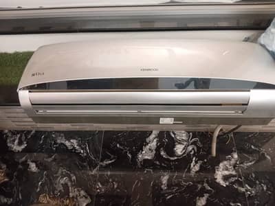 Kenwood - 2 tonnes AC