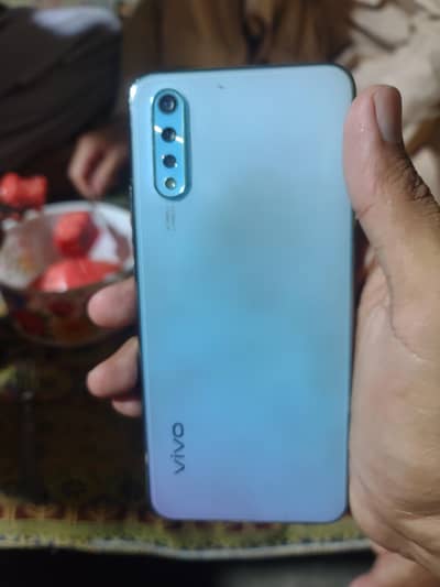 vivo s1 8gb  256 gb