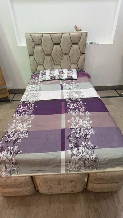 Single bed with mattress