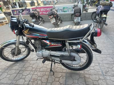 Honda CG-125 2019 karachii