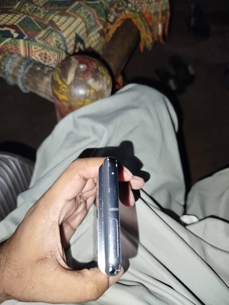 google pixel 8 pro 2
