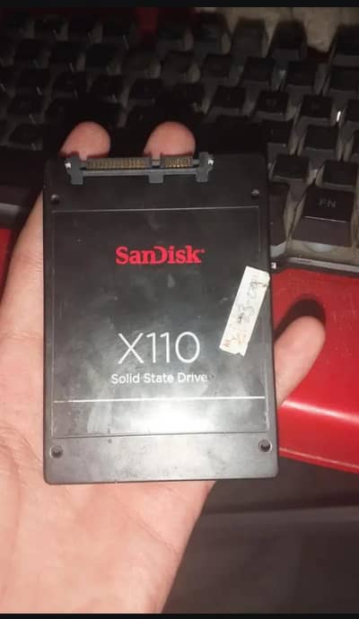 128 GB SanDisk X110 SSD