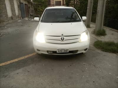 TOYOTA IST X  BEST CAR EVER  IN LAHORE