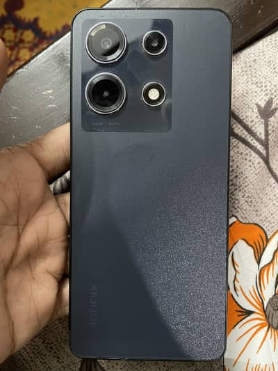 Infinix Note 30