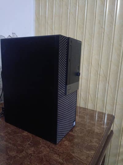 INTEL CORE i5 7 gen with 16gb ram + 22 inch display