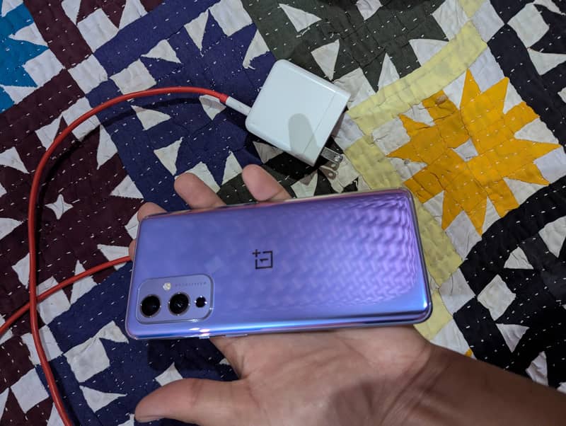 One Plus 9 5G 0
