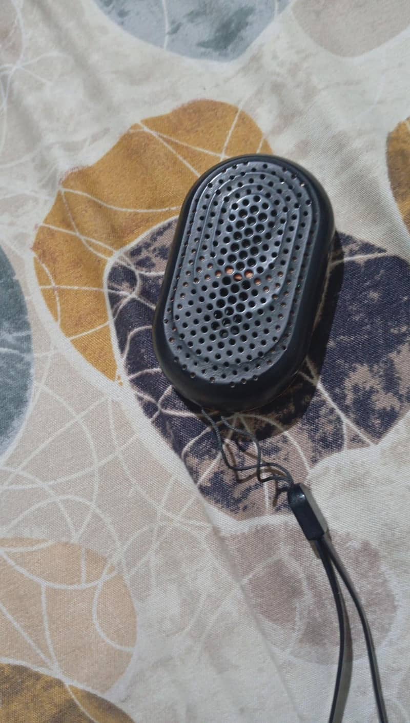 aundionic Bluetooth original speaker 1