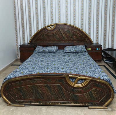 Double Bed with side tables